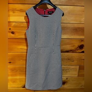 Nine West sleeveless sheath dress